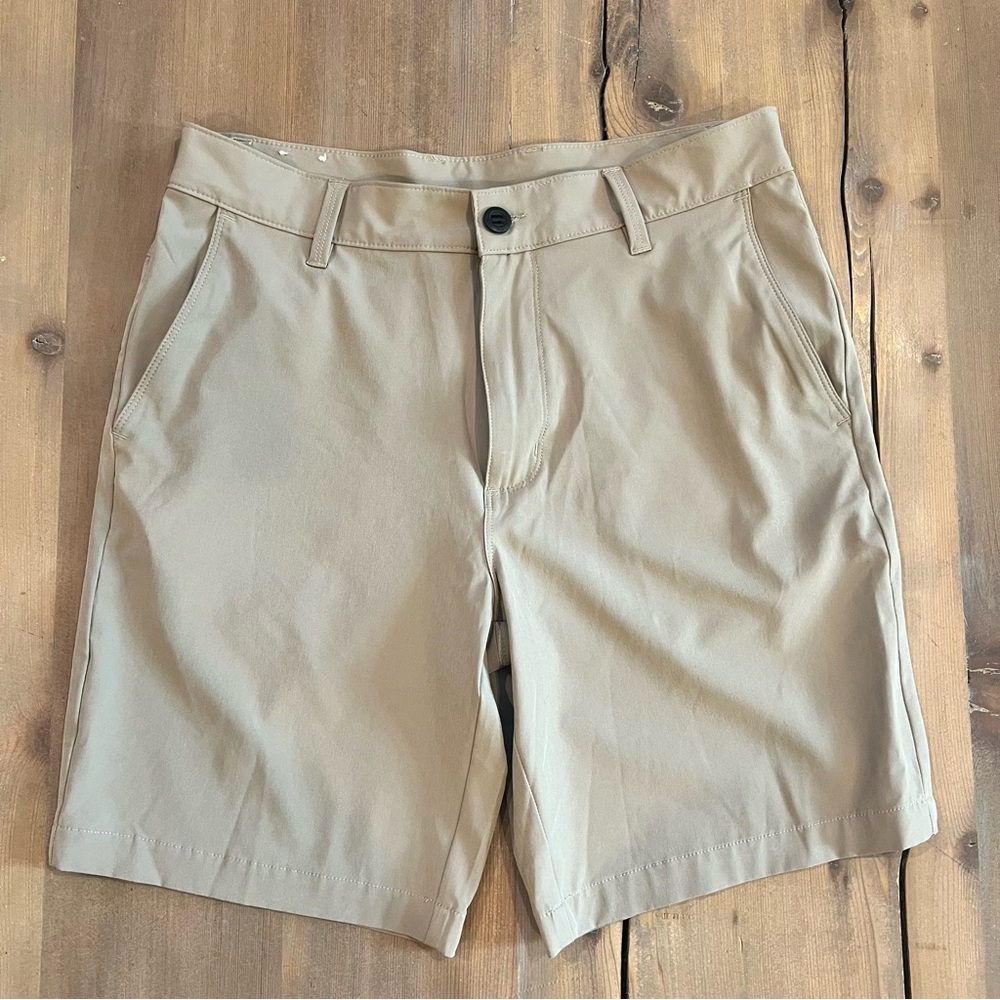 World Wide Sportsman Men's Tan Dry Fit Shorts